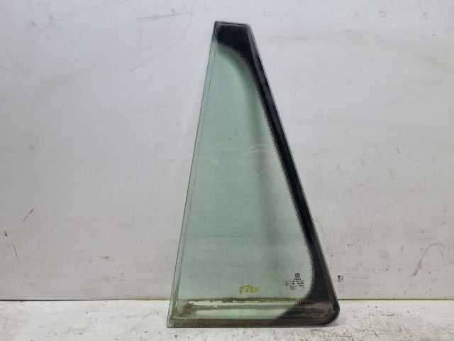 bontott VW GOLF V Bal hátsó Fixüveg (Ajtóban)