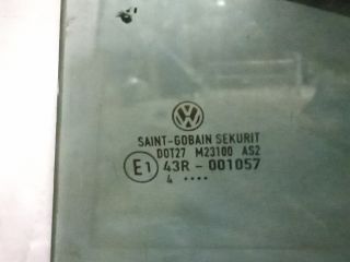 bontott VW GOLF V Bal hátsó Fixüveg (Ajtóban)