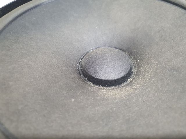 bontott VW GOLF V Bal hátsó Hangszóró