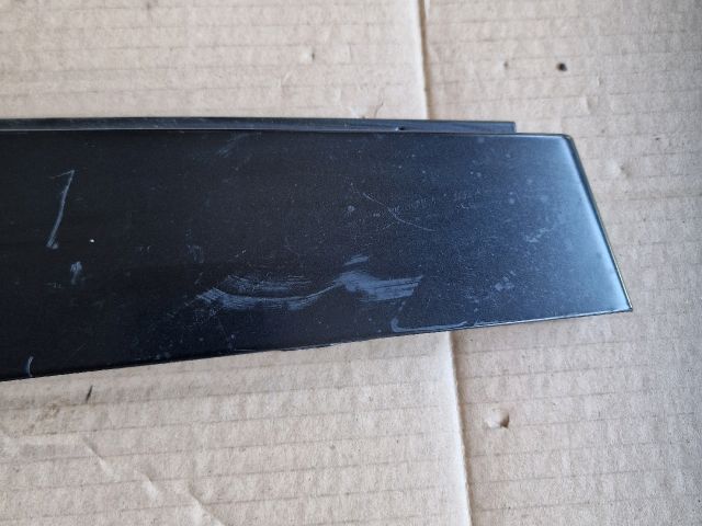 bontott VW GOLF V Bal hátsó Hátsó Ajtókeret Burkolat