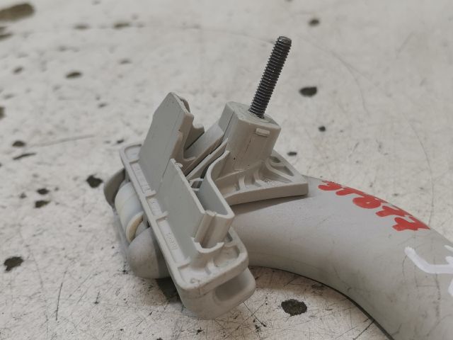 bontott VW GOLF V Bal hátsó Kapaszkodó (Felső)