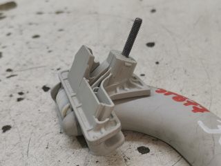 bontott VW GOLF V Bal hátsó Kapaszkodó (Felső)