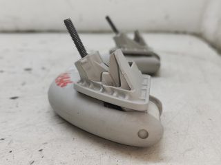 bontott VW GOLF V Bal hátsó Kapaszkodó (Felső)