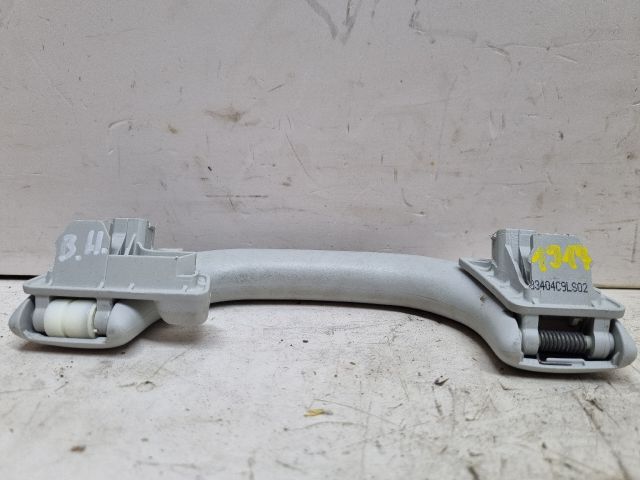 bontott VW GOLF V Bal hátsó Kapaszkodó (Felső)