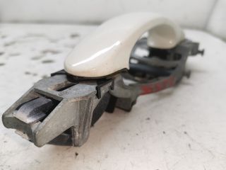 bontott VW GOLF V Bal hátsó Külső Kilincs