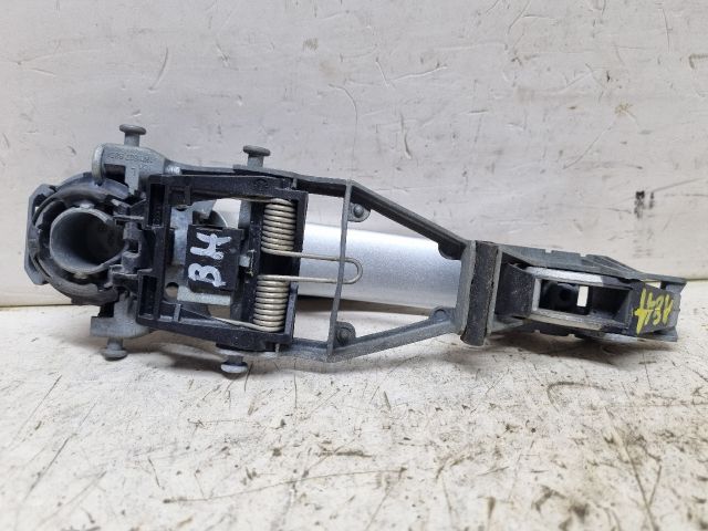 bontott VW GOLF V Bal hátsó Külső Kilincs