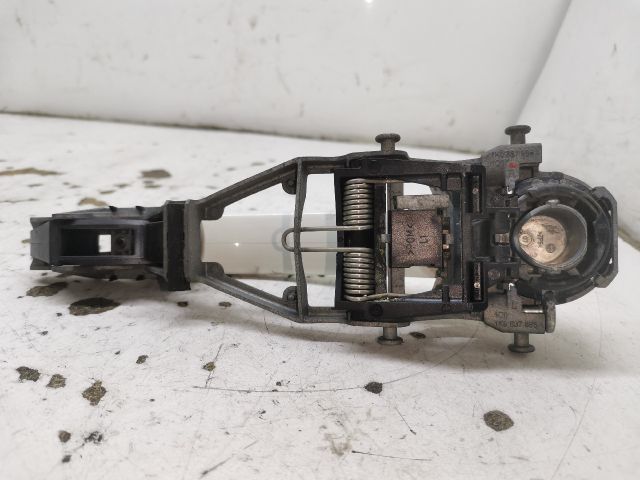 bontott VW GOLF V Bal hátsó Külső Kilincs