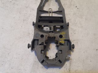 bontott VW GOLF V Bal hátsó Külső Kilincsfészek