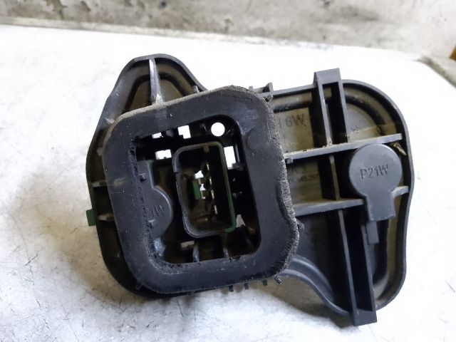 bontott VW GOLF V Bal Hátsó Lámpa Foglalat