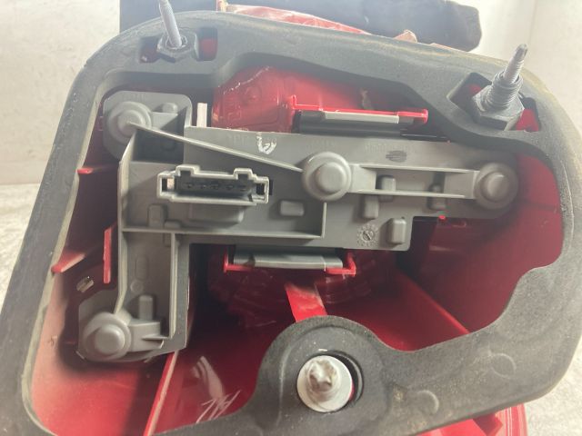 bontott VW GOLF V Bal Hátsó Lámpa