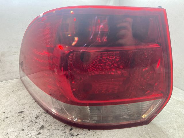 bontott VW GOLF V Bal Hátsó Lámpa