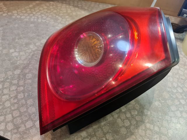 bontott VW GOLF V Bal Hátsó Lámpa