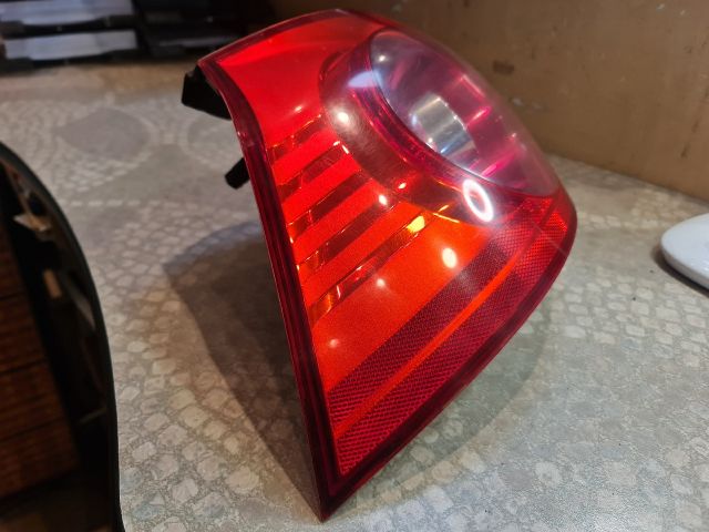 bontott VW GOLF V Bal Hátsó Lámpa