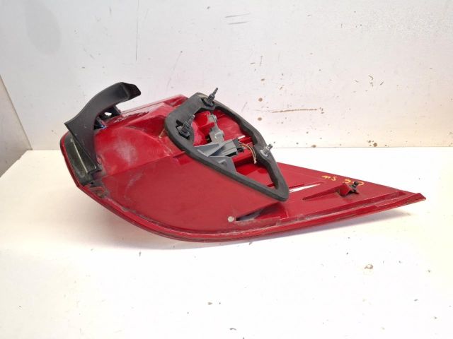 bontott VW GOLF V Bal Hátsó Lámpa