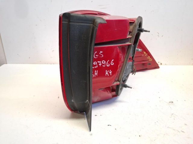 bontott VW GOLF V Bal Hátsó Lámpa