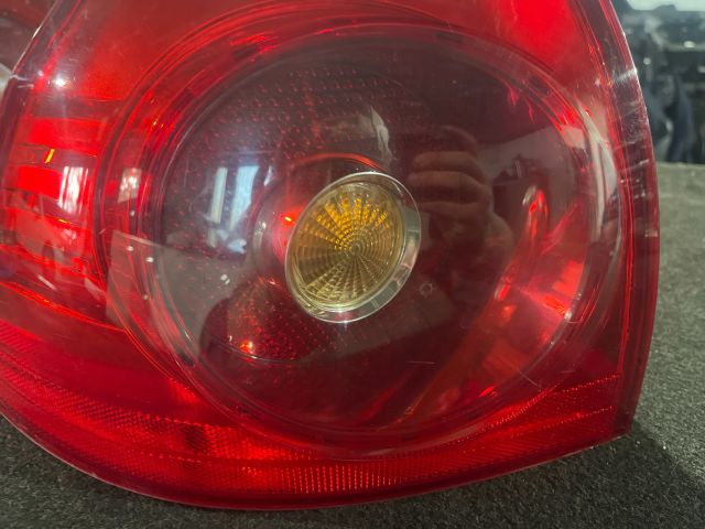 bontott VW GOLF V Bal Hátsó Lámpa