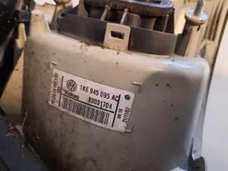 bontott VW GOLF V Bal Hátsó Lámpa