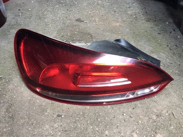 bontott VW GOLF V Bal hátsó Lámpabúra