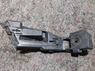 bontott VW GOLF V Bal hátsó Lökhárító Tartó (Műanyag)