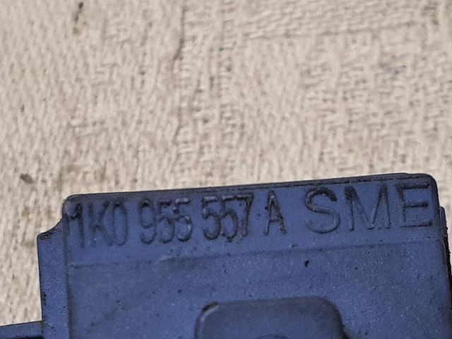 bontott VW GOLF V Bal hátsó Oldal Ütközés Érzékelő