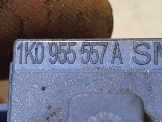 bontott VW GOLF V Bal hátsó Oldal Ütközés Érzékelő