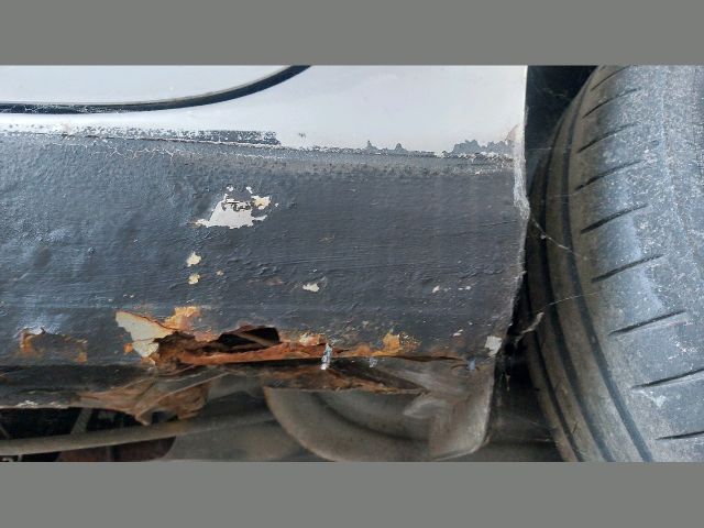 bontott VW GOLF V Bal hátsó Sárvédő