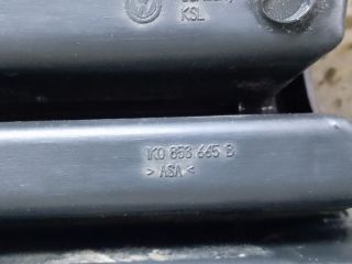 bontott VW GOLF V Bal Ködfényszóró Lámpakeret