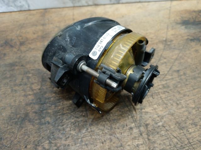 bontott VW GOLF V Bal Ködfényszóró