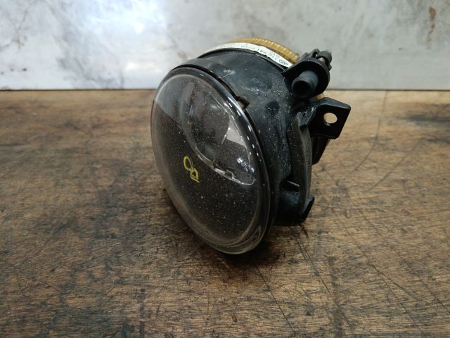 bontott VW GOLF V Bal Ködfényszóró