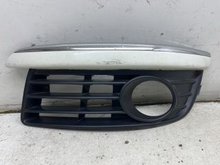 bontott VW GOLF V Bal Ködlámpa Rács