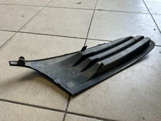 bontott VW GOLF V Bal Ködlámpa Rács