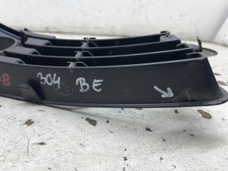 bontott VW GOLF V Bal Ködlámpa Rács