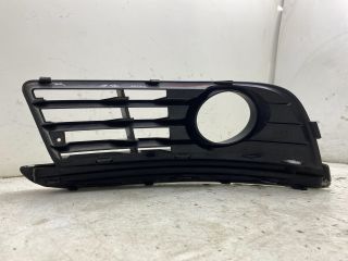 bontott VW GOLF V Bal Ködlámpa Rács