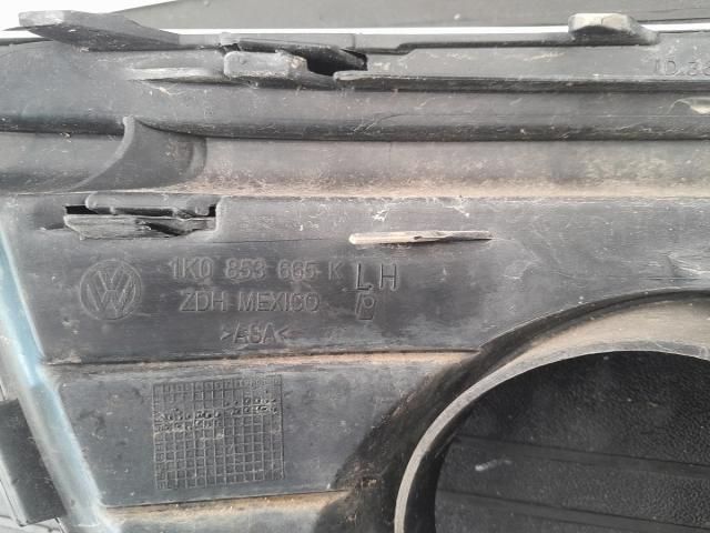 bontott VW GOLF V Bal Ködzárófény Keret