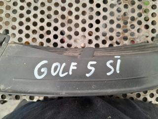 bontott VW GOLF V Bal Ködzárófény Keret