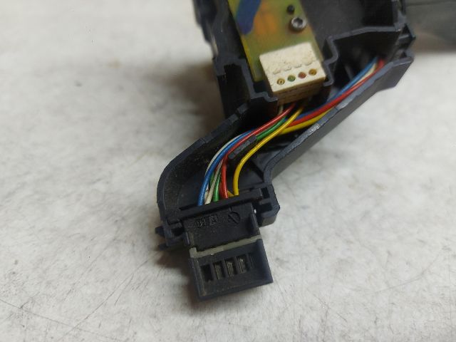 bontott VW GOLF V Bal Kormánykapcsoló Irányjelző (Tempomatos)