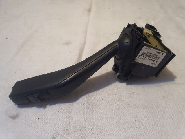 bontott VW GOLF V Bal Kormánykapcsoló Irányjelző (Tempomatos)