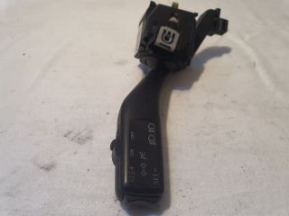 bontott VW GOLF V Bal Kormánykapcsoló Irányjelző (Tempomatos)