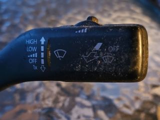 bontott VW GOLF V Bal Kormánykapcsoló Irányjelző (Tempomatos)