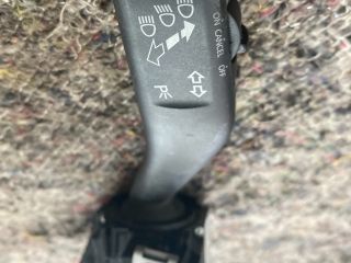 bontott VW GOLF V Bal Kormánykapcsoló Irányjelző (Tempomatos)