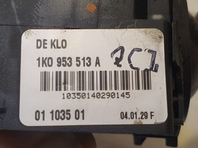 bontott VW GOLF V Bal Kormánykapcsoló Irányjelző (Tempomatos)