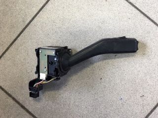 bontott VW GOLF V Bal Kormánykapcsoló Irányjelző (Tempomatos)