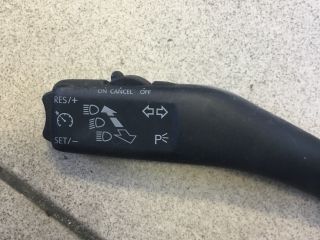 bontott VW GOLF V Bal Kormánykapcsoló Irányjelző (Tempomatos)