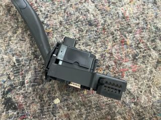 bontott VW GOLF V Bal Kormánykapcsoló Irányjelző (Tempomatos)