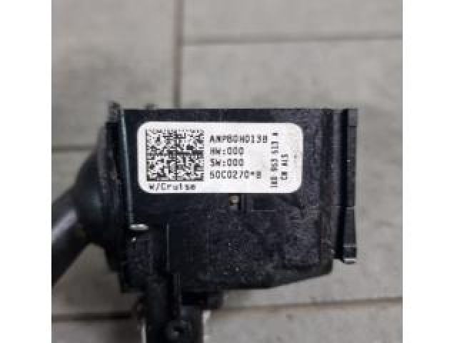 bontott VW GOLF V Bal Kormánykapcsoló Irányjelző