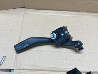 bontott VW GOLF V Bal Kormánykapcsoló Irányjelző