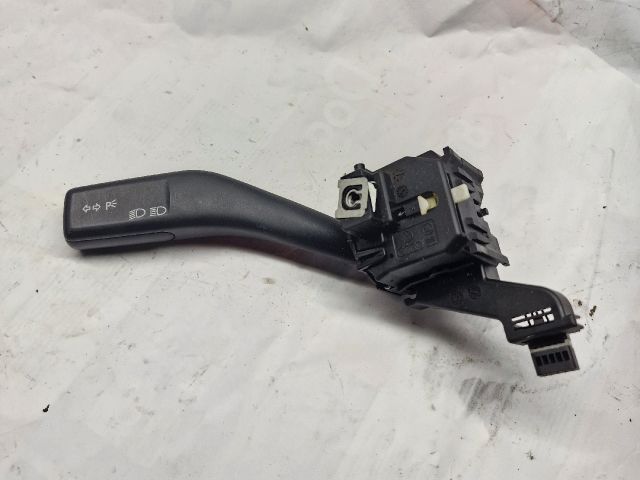 bontott VW GOLF V Bal Kormánykapcsoló Irányjelző