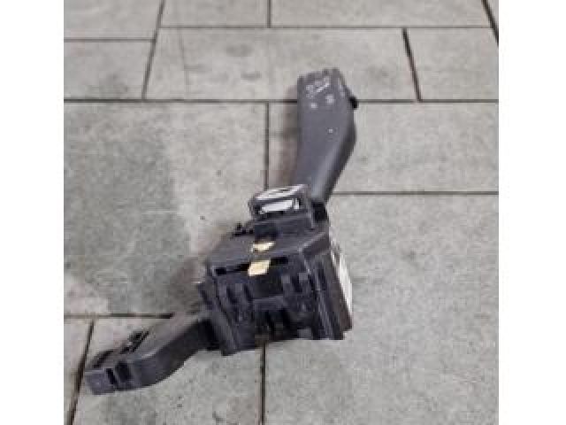 bontott VW GOLF V Bal Kormánykapcsoló Irányjelző