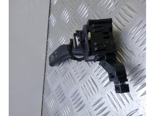 bontott VW GOLF V Bal Kormánykapcsoló Irányjelző