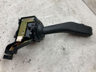 bontott VW GOLF V Bal Kormánykapcsoló Irányjelző